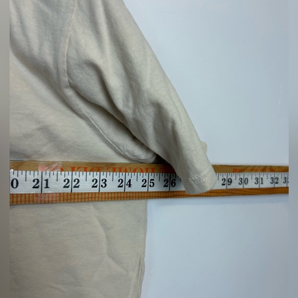 Disney Donald Duck Size 2X Beige tan Graphic T-Shirt Novelty Print Comfortable - Picture 8 of 10